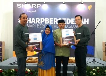 SHARP Bersedekah Bagikan Kebahagiaan