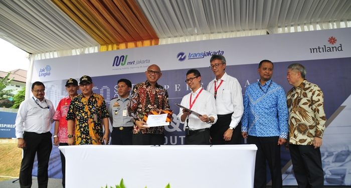 ﻿MRT Jakarta dan Intiland Luncurkan Park and Ride