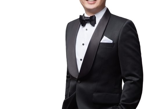 Muda dan Berprestasi, Dr. Nico Po Raih Penghargaan CEO of The Year 2019