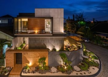 Simple Modern yet Comfortable Home