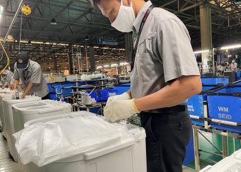 Sharp Indonesia Capai Produksi Mesin Cuci Ke-10 Juta