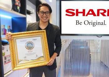 Sharp Indonesia Dianugerahi Top CSR of The Year 2021