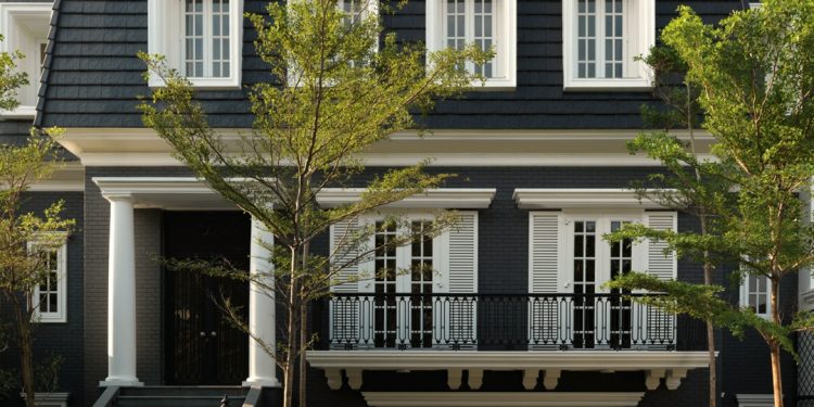 Suren House