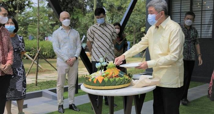Perpaduan Konsep Artisan dan Keseimbangan Unsur Alam di  Synthesis Huis