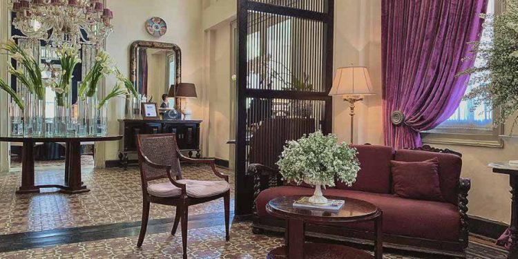 De-SOEMATRA Function House Boutique