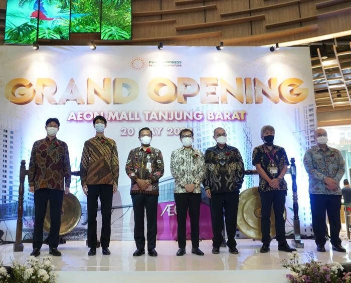 Grand Opening Aeon Mall Tanjung Barat