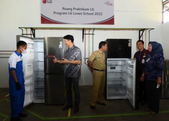 LG Loves School Dukung Pendidikan