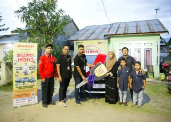 Sharp Indonesia Serahkan Hadiah Utama berupa 3 Unit Mobil  