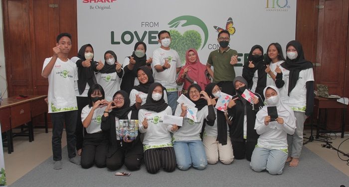 Sharp Gelar Kegiatan Pelestarian Lingkungan