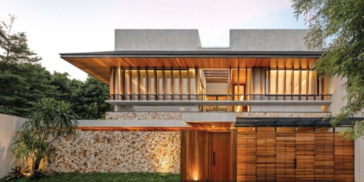 Menikmati Masa Tua Di Rumah Tropis Bersuasana Vila