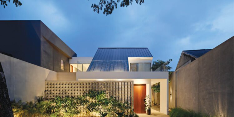 “FORM FOLLOWS FUNCTION” ORIENTASI AKTIVITAS PENGHUNI