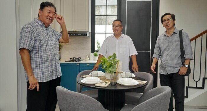 ARM Land Group Luncurkan “Royal Azalea”