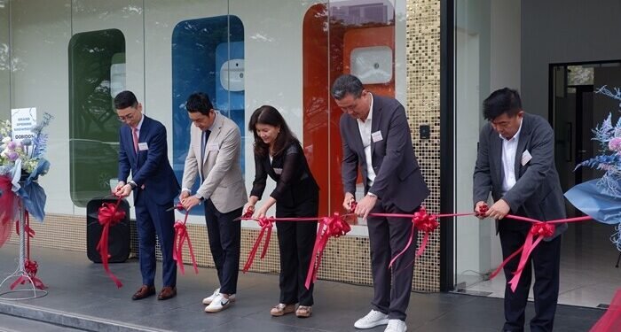 DOBIDOS Resmikan Showroom Terbarunya di BSD