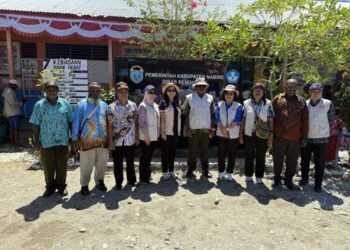 Mengubah Pekarangan Sekolah Jadi Kebun Pangan