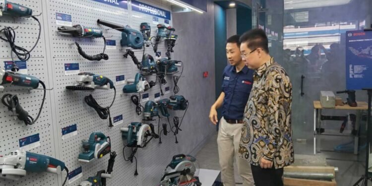 Bosch Hadirkan Bosch Power Tools Blue Store