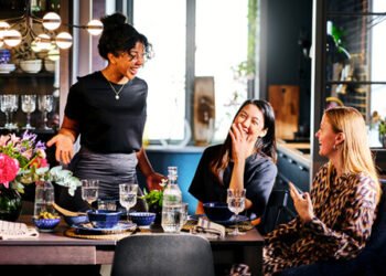 Rayakan Berbagai Momen Perayaan, Mulai Dari Rumah