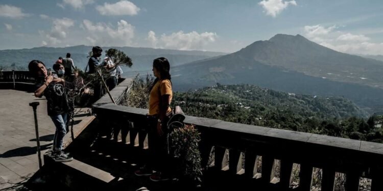 Kemenpar Perkuat Persiapan Revalidasi UNESCO Global Geopark Indonesia