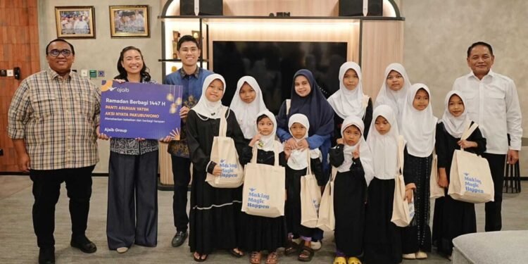 Ajaib Gelar Buka Bersama dan Santunan Ramadan