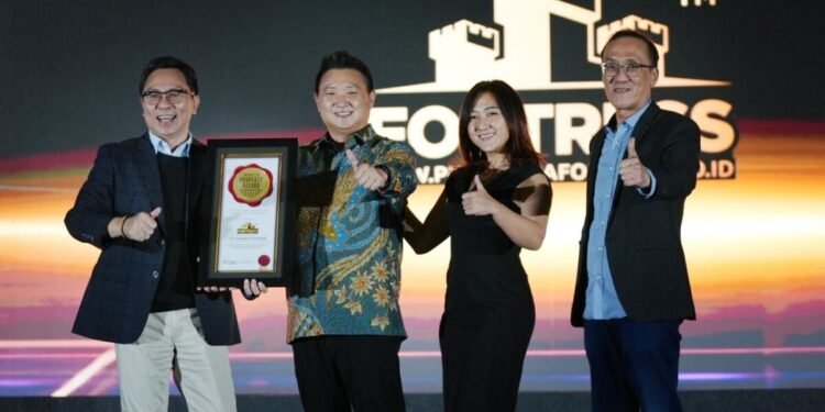 Pintu Baja Fortress Ukir Dua Prestasi Gemilang di Ajang Penghargaan Bergengsi
