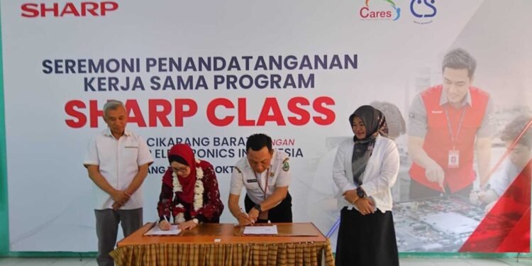 Sharp Class Bekali Siswa SMK dengan Keterampilan Audio Video Berbasis Industri