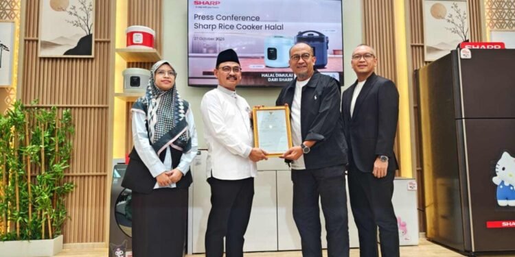 SHARP Hadirkan Rice Cooker Bersertifikat Halal untuk Keluarga Indonesia